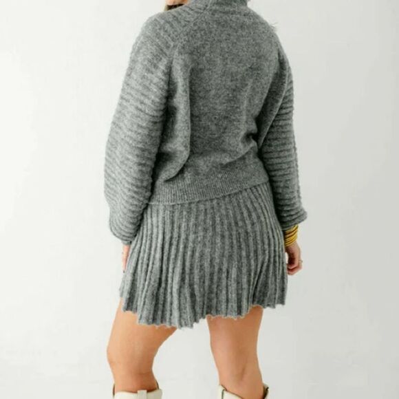 Sofie the Label • Gabrielle knit ribbed skirt - Picture 2 of 8